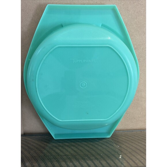 Tupperware Vintage Jadeite Green Bowl, Cheese Grater Slicer Lid 786 787 - Picture 4 of 5